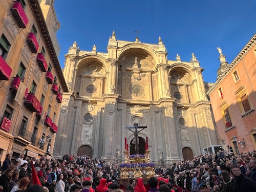 Así hemos vivido la tarde del Miércoles Santo en Granada