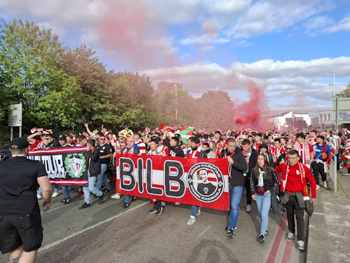 En directo, el ambiente del Manchester United-Athletic