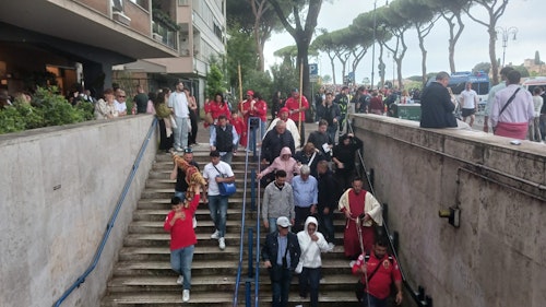 Directo | La Esperanza se encierra y se despide de Roma tras la Gran Procesión