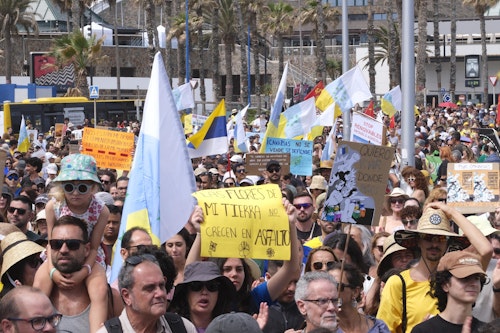 Así hemos contado en directo las manifestaciones del 18M &#039;Canarias tiene un límite&#039;