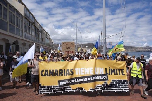 Así hemos contado en directo las manifestaciones del 18M &#039;Canarias tiene un límite&#039;