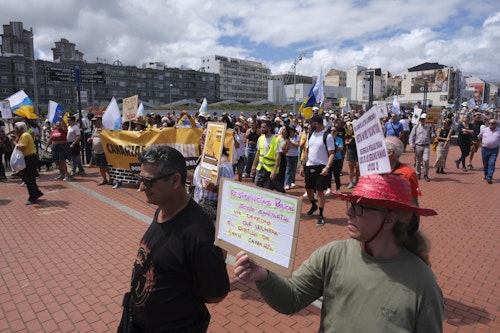 Así hemos contado en directo las manifestaciones del 18M &#039;Canarias tiene un límite&#039;