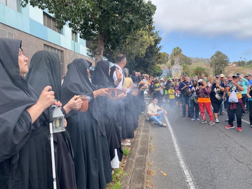 La Bajada de la Virgen del Pino: concluye el recorrido, la patrona ya está dentro de la catedral