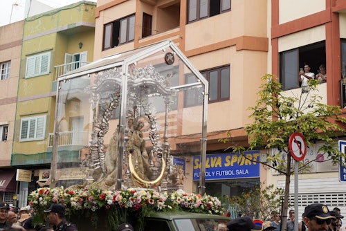La Bajada de la Virgen del Pino: concluye el recorrido, la patrona ya está dentro de la catedral
