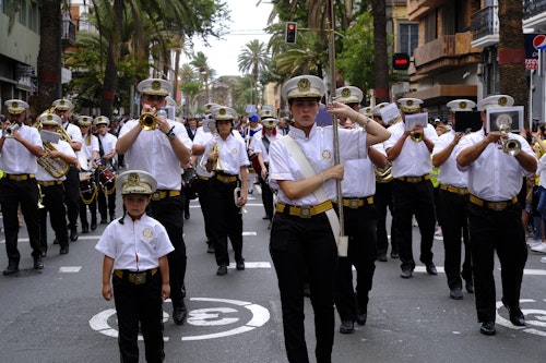 La Bajada de la Virgen del Pino: concluye el recorrido, la patrona ya está dentro de la catedral