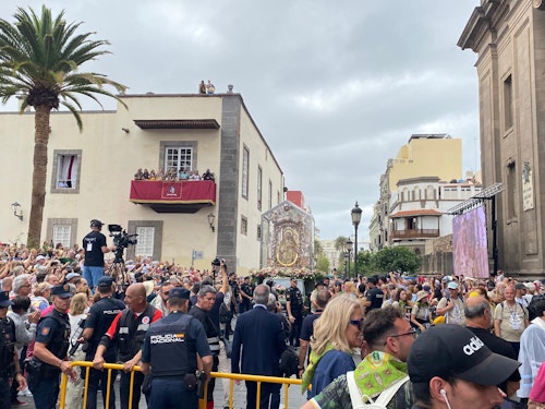 La Bajada de la Virgen del Pino: concluye el recorrido, la patrona ya está dentro de la catedral