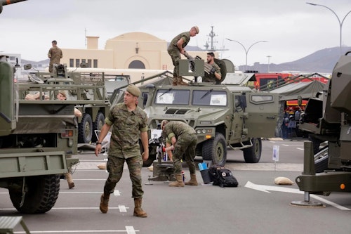 Día de las Fuerzas Armadas 2025, en directo: el Rey se despide entre aplausos de Las Palmas de Gran Canaria, dando por concluida la exhibición