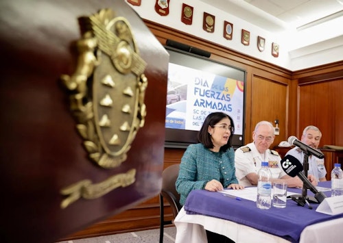 Día de las Fuerzas Armadas 2025, en directo: el Rey se despide entre aplausos de Las Palmas de Gran Canaria, dando por concluida la exhibición