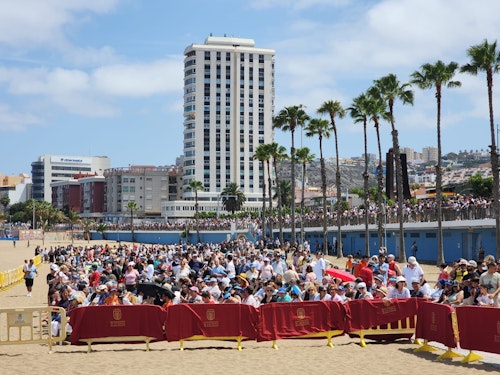 Día de las Fuerzas Armadas 2025, en directo: el Rey se despide entre aplausos de Las Palmas de Gran Canaria, dando por concluida la exhibición