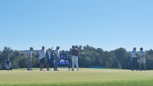 El fuerte viento aplaza la primera jornada en Valderrama: se reanudará mañana a las ocho