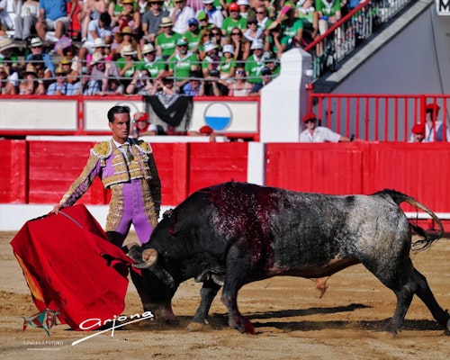 Final del festejo: Damián Castaño corta una oreja y acaricia la puerta grande en una tarde épica en Santander