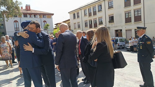 Último adiós a Antonio Trevín en Llanes
