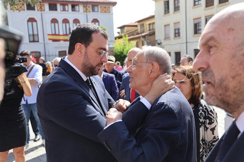 Último adiós a Antonio Trevín en Llanes