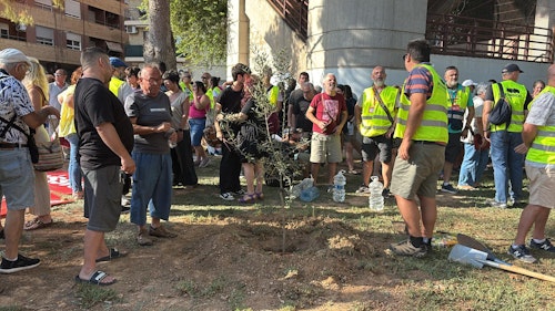 DIRECTO | L'Horta Sud tira de dignidad en la novena manifestación contra Mazón