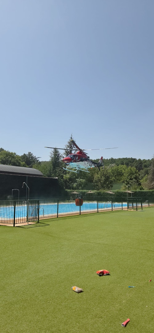 Incendio en La Alberca: vecinos desalojados, nivel 2 y más de 40 medios