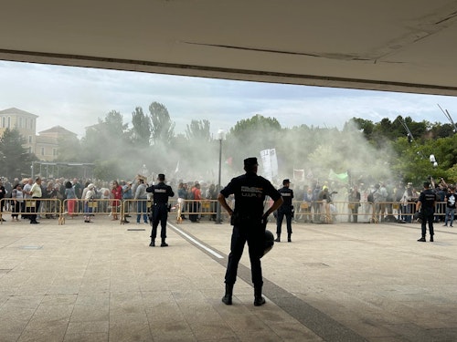 Mañueco, en las Cortes de Castilla y León: «No somos un ente en medio de la nada, somos España y es España la que está ardiendo»