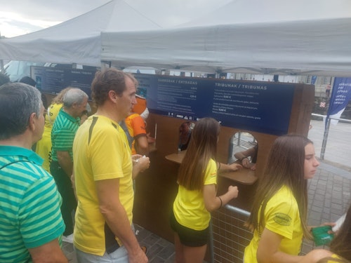 En directo, la bandera de La Concha