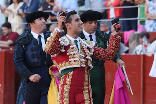 Un golpe de autoridad: así te hemos contado en directo la segunda de abono desde la plaza de toros de La Glorieta