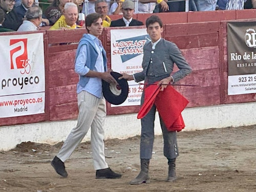 Triunfa la solidaridad más sincera en el festival taurino de Aerscyl