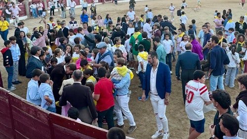 Triunfa la solidaridad más sincera en el festival taurino de Aerscyl