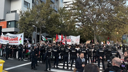 Así ha sido el directo de la manifestación ante un Roig Arena blindado para el Valencia Basket-Hapoel