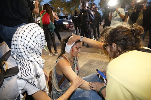 Así ha sido el directo de la manifestación ante un Roig Arena blindado para el Valencia Basket-Hapoel