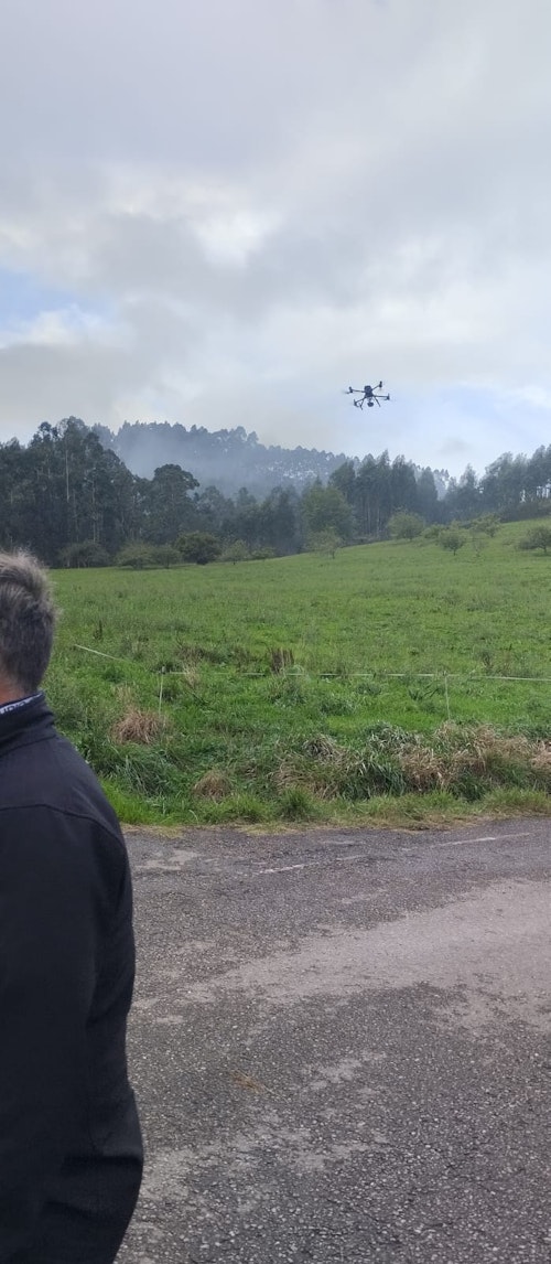 Los vecinos afectados por en incendio en el Monte Areo, en Gijón, ya están en sus casas