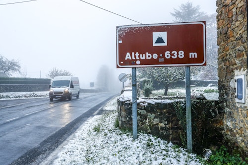 Directo | Llega la nieve a Álava