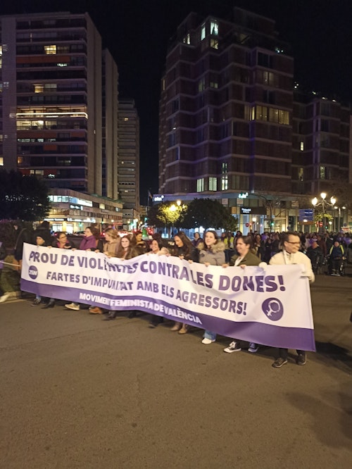 Así hemos contado la manifestación por el 25N en Valencia