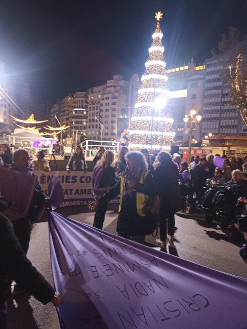 Así hemos contado la manifestación por el 25N en Valencia