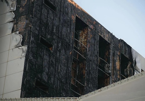 Así hemos contado en directo el incendio del hospital Santa Lucía de Cartagena