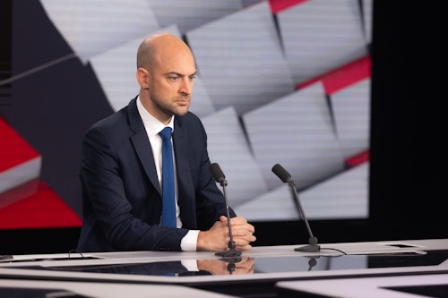 ژان-نوئل بارو: باید هر چه سریع‌تر محاصرۀ تنگۀ هرمز برداشته شود