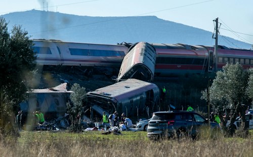 Accidente de tren en Toledo: muertos, heridos, causas, y comparecencia de Óscar Puente en directo